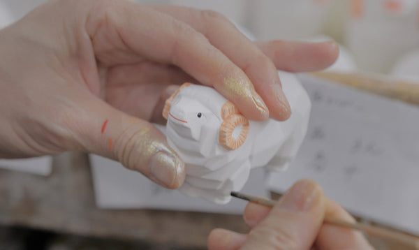 同じ人形は作れない？手作業が生む個性と魅力